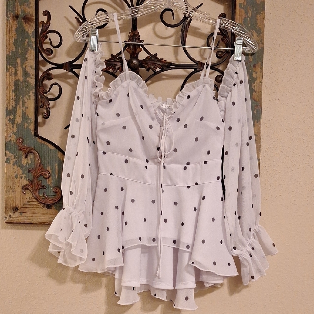 VENUS White Peplum Cold Shoulder Blouse with Ruffles. NWOT Size 2 - Picture 5 of 12
